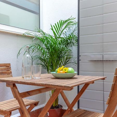 Pasaje Amores Iz. - Tranquilidad Y Vida Cultural En Centro Sevilla 4Px Kültér fotó