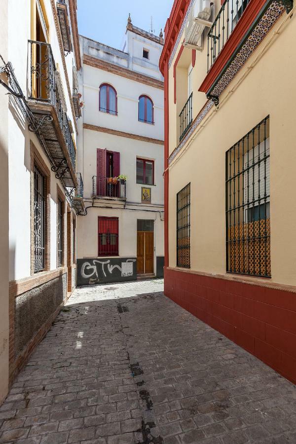 Pasaje Amores Iz. - Tranquilidad Y Vida Cultural En Centro Sevilla 4Px Kültér fotó